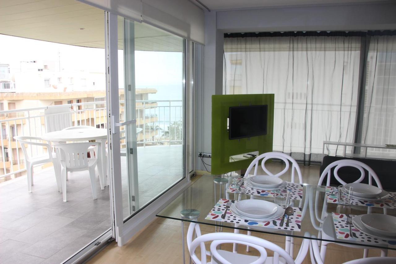 Apartamento Bruselas Салоу Екстер'єр фото